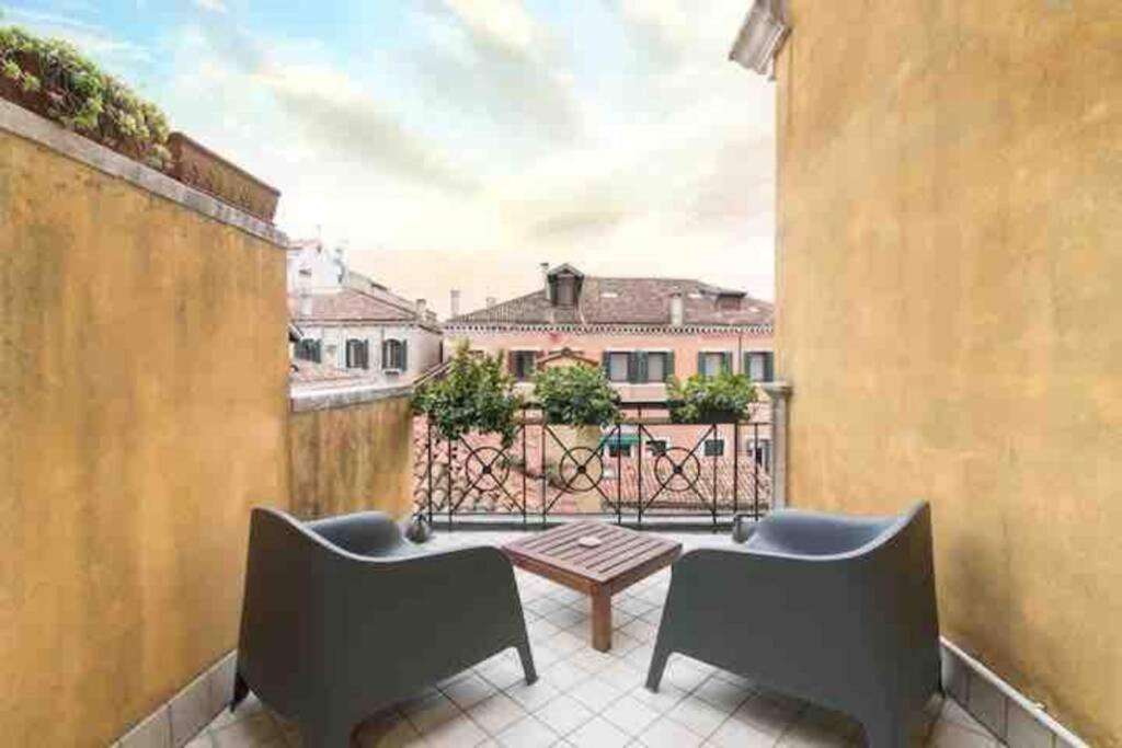 Apartament Ca' Pesaro Rooftop Terrace Apartment. Wenecja