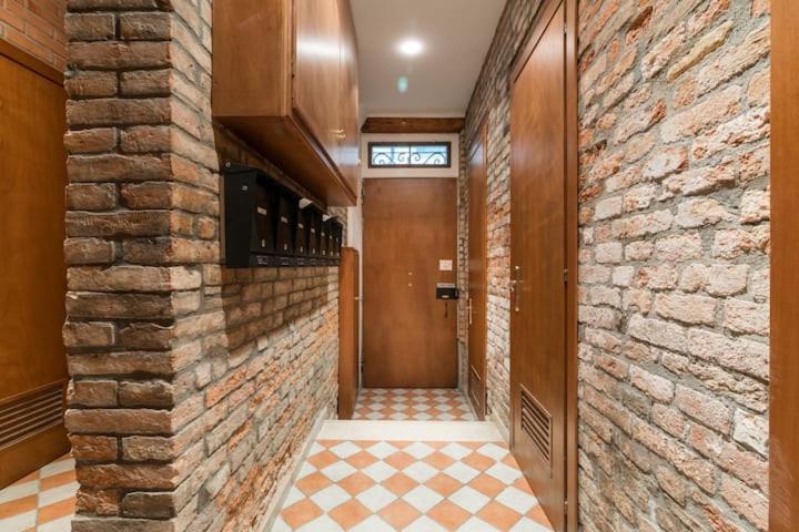 Ca' Pesaro Rooftop Terrace Apartment. Appartamento Venezia